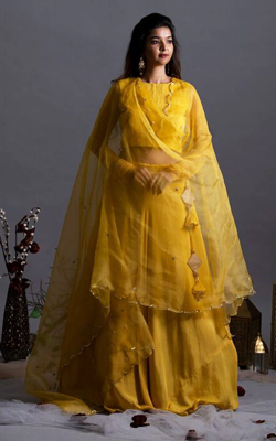 TIRA DESIGN STUDIO Mens & Womens